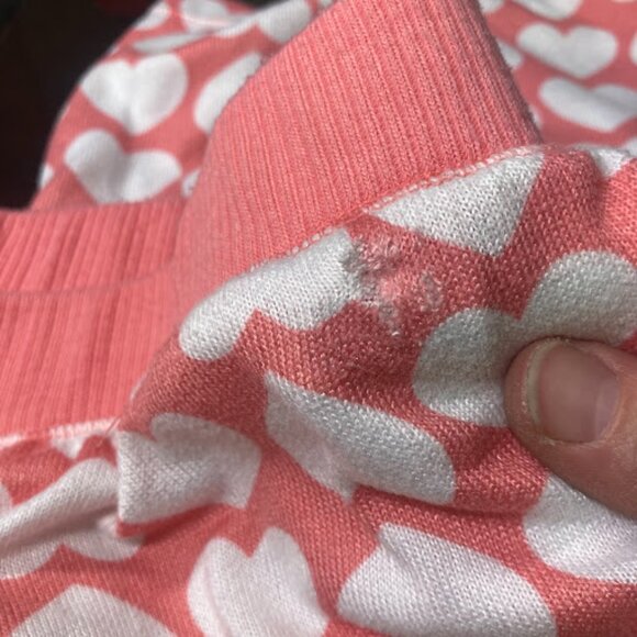 KATE SPADE | Soft Hearts Pajama Set Pants Long Sleeve V-Neck Cozy Pjs Pink L - Picture 10 of 14